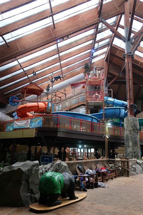 Six Flags Great Escape Lodge And Indoor Water Park Lake George Ny A