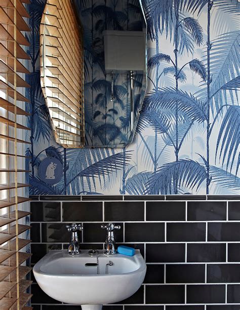 10 Best Wallpapered Powder Rooms From Pinterest