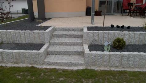 Je nach erdbeschaffenheit sollten die dollen 20 bis 50 cm eingeschlagen werden. Stufen Im Garten - Gartengestaltung Idee