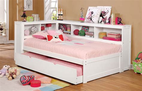 The following are the top 15 best white twin beds in the industry. Furniture of America Frankie White Twin Trundle Daybed | The Classy Home