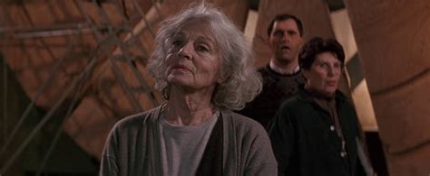 Unfortunately, his first ever surgery is unsuccessful and the patient passes away. Stargate (1994) YIFY - Download Movie TORRENT - YTS