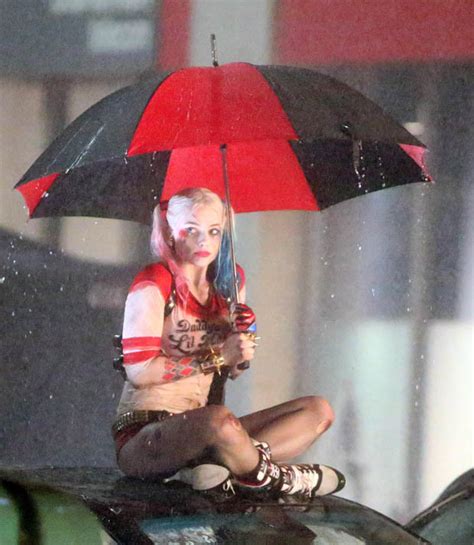 Margot Robbie Plays Wet T Shirt Vixen In Suicide Squad Scenes With Will Smith Daily Star
