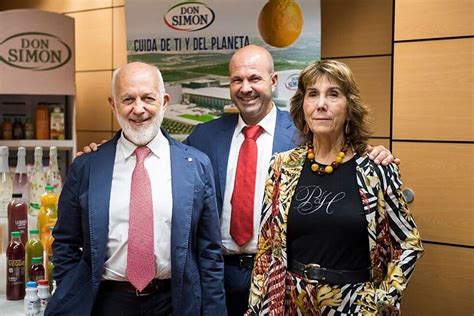 Flaschenpost.de bietet eine riesige auswahl an bekannten marken. 'Don Simón' y sus cinco grandes batallas empresariales ...