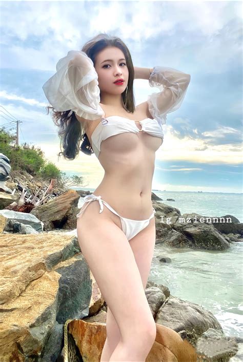 Kh M Ph H N Hinh Anh Gai Dep Mac Bikini M I Nh T Trung T M Feretco