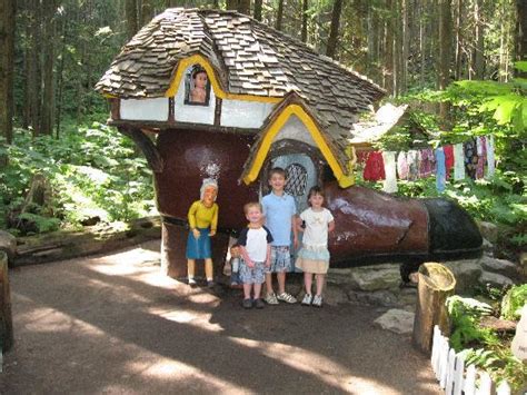 Old Mother Hubbard Picture Of The Enchanted Forest Revelstoke