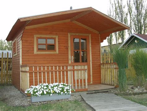 Small Wooden House Design Ideas