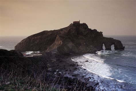 According to el país, targaryen devotees have visited the monastery 75,000 times in july alone, roughly a 22 percent increase from 2016, and a. Game of Thrones' Dragonstone is a real place. Thousands of ...