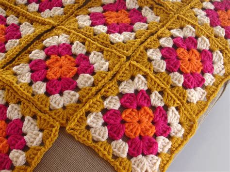 Easy Ways To Join Crochet Squares Together 7 Ways To Join Granny Squares