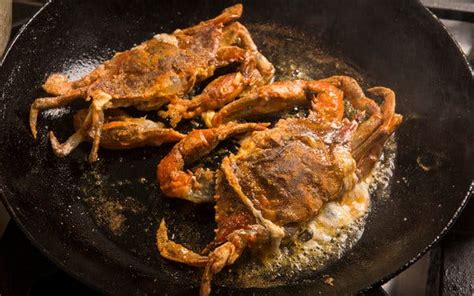 A Fresh Approach To Soft Shell Crabs City Kitchen The New York Times