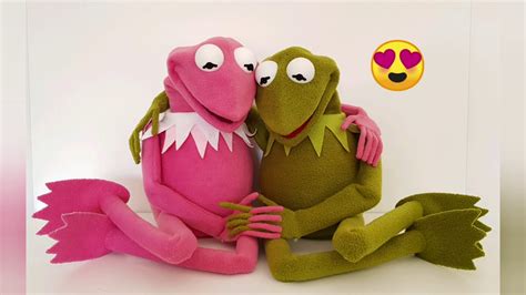 Part 1 Kermit The Frog And His New Girlfriend Kermit Puppet Kermit