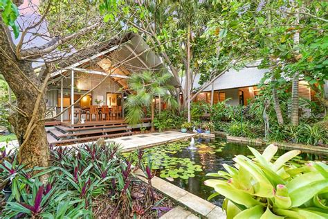 My Parents House For Sale Darwin Nt Tropical House Coconut Grove