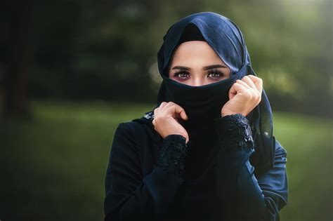 Muslim Girl The Girl With Hijab Hd Wallpaper Peakpx