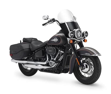 Motorrad Vergleich Harley-Davidson Softail Heritage Classic 114 FLHCS