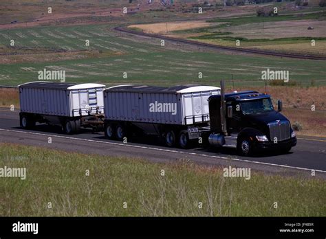 Black Peterbilt Double Grain Trailers Stock Photo Alamy