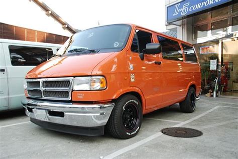 Dajiban The Art Of Japanese Dodge Vans Dodge Van Van Ram Van