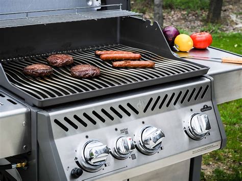 However, not all grillers make gas grills their first choice. Best Gas Grills For BBQ Reviewed in 2021 ...