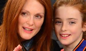 Julianne Moore And Her Lookalike Daughter Liv Smile Through The Knicks