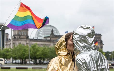Germany Celebrates Its First Same Sex Marriages