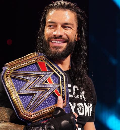 Roman Reigns It Would Be Amazing To Fight The Rock Superfights