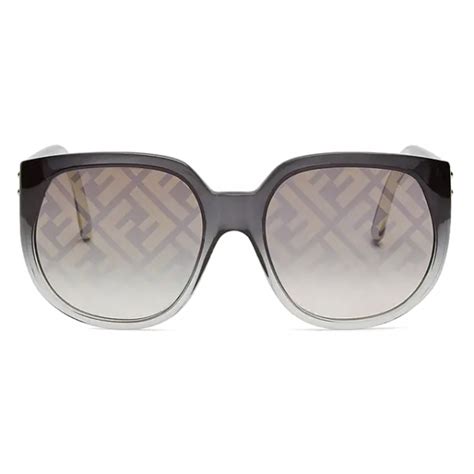 Fendi Fendi Dawn Oversize Round Sunglasses Black Sunglasses Fendi Eyewear Avvenice
