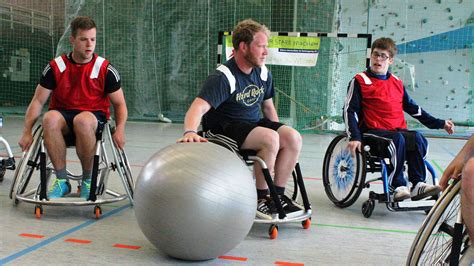 Rollstuhlfußball Behinderung Vielfaltanti Diskriminierung