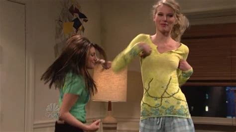 Naked Taylor Swift In Saturday Night Live