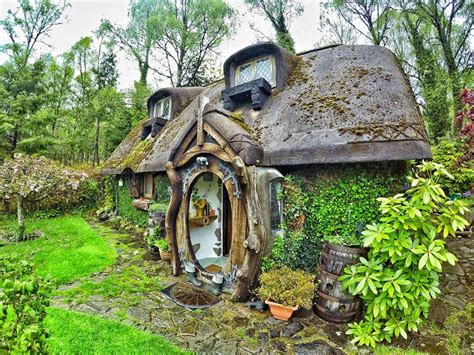 Hobbit Houses Ideas Structure And Cost