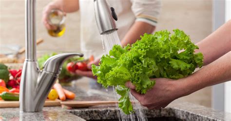 10 Food Safety Mistakes You Didnt Even Know You Were Making Nutrition Tips