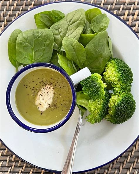 Spinach And Broccoli Soup — Olive Sage And Chilli