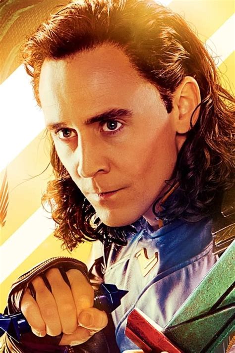 Alle bestellungen sind sonderanfertigungen und werden meist innerhalb von 24 stunden. Tom Hiddleston as Loki LoptrLaufey (mit Bildern ...