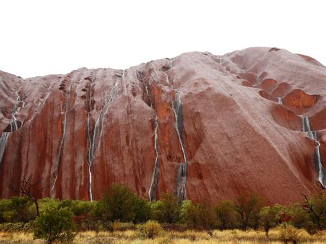 Record Breaking Christmas Storm In Australias Uluru National Park