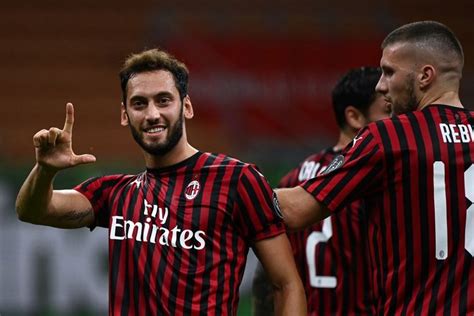 The quality of our stream is very good, a lot of them the premier league live streams are very stable so you don't have to reload the page over and over again. Link Live Streaming AC Milan Vs Atalanta, Penentuan ...