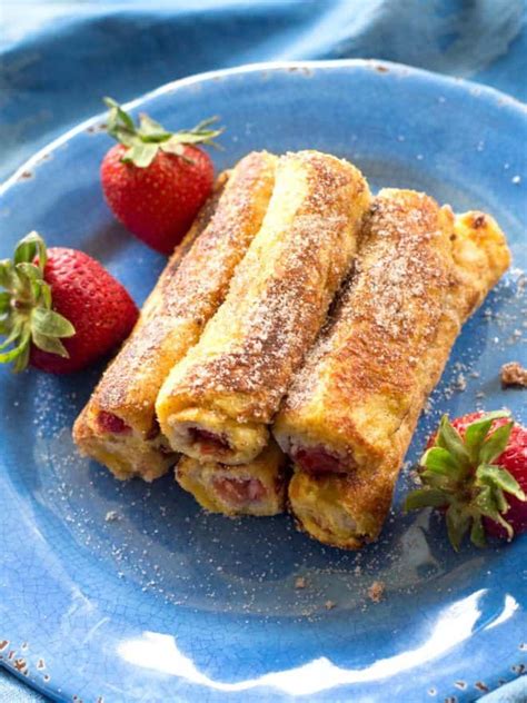 French Toast Roll Ups The Girl Who Ate Everything Recipe In 2020