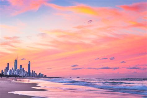 6 Reasons To Visit Gold Coast In May 2023