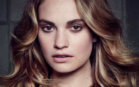 The Stunningly Gorgeous Lily James Ladyladyboners