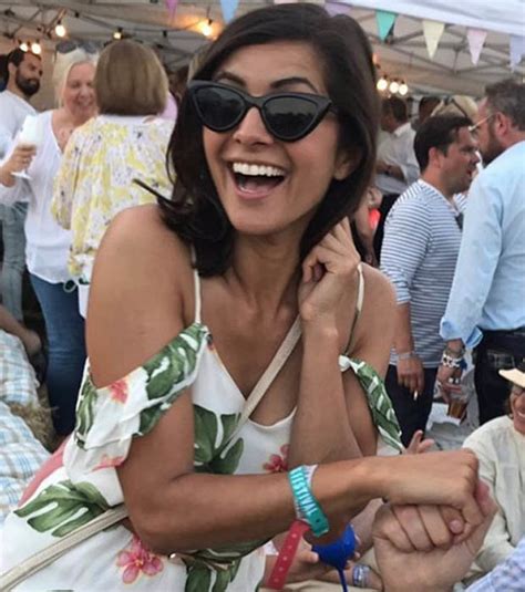 Good Morning Britain Lucy Verasamy Flaunts Curves In Tiny Shorts