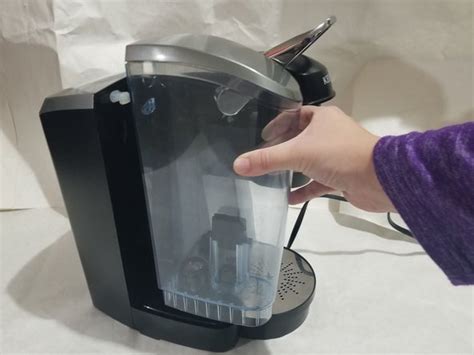 How do i completely empty my keurig? Keurig B70 Platinum Water Filter Replacement - iFixit ...
