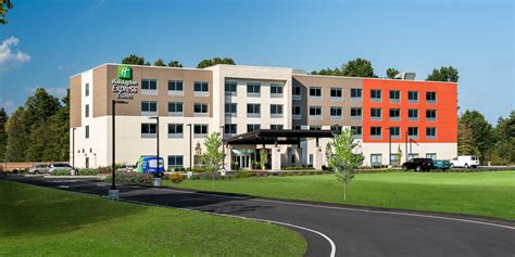 Hotels In Queensbury NY Holiday Inn Express Suites Queensbury