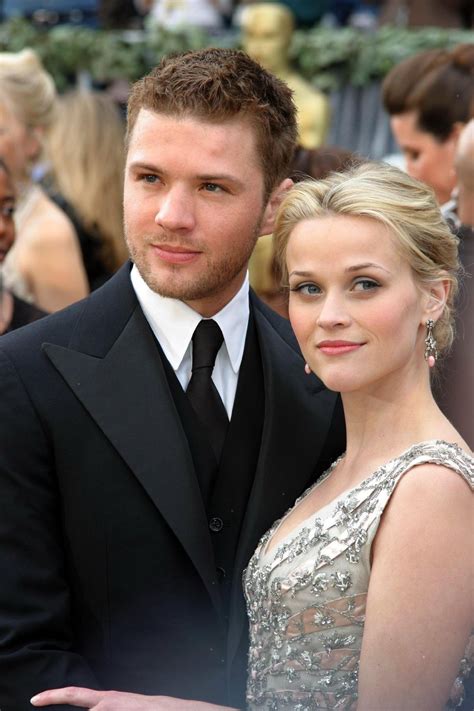 Reese witherspoon does not appear to be related to mary lynn witherspoon. Reese Witherspoon Dating