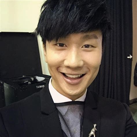 3,104,352 likes · 49,591 talking about this. 最愛這3種!林俊傑公布理想型 - 自由娛樂