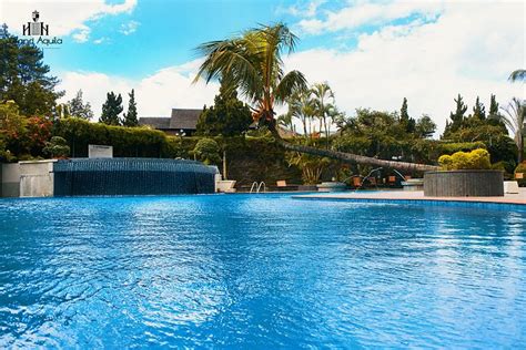 Grand Aquila Hotel Bandung Pool Pictures And Reviews Tripadvisor