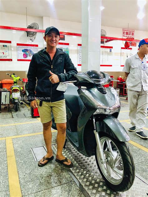 3,119 likes · 225 talking about this. Honda Sh125 2020 màu xám đầu tiên đã có giá bán tại đại lý ...