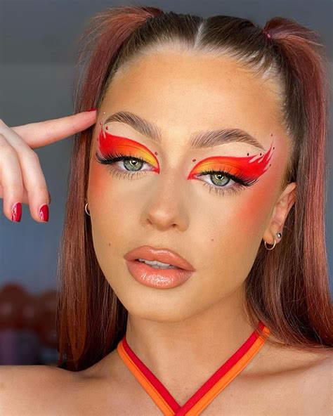 Sam🍒 On Instagram “🔥hot Tamale🔥 Beautybaycom Fiery Palette On Eyes