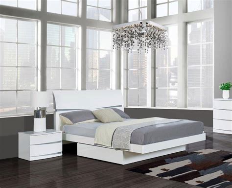Global Furniture Aurora Wh Modern High Gloss White Finish Queen Bedroom