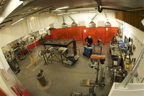 Many welders are likely to have thought about going into business for themselves but lacked the business knowledge and skill required to launch a successful venture. Is it a Hackerspace, Makerspace, TechShop, or FabLab ...