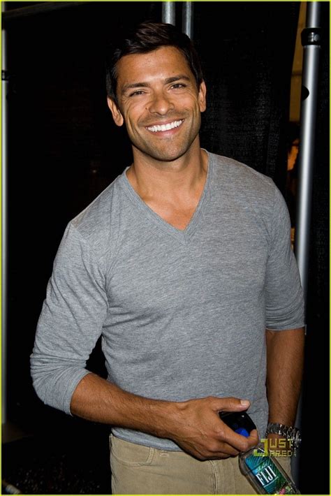 Mark Consuelos Is What My Future Husband Is Going To Look Like Yep Mark Consuelos Good