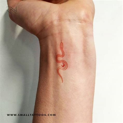 Details More Than 79 Small Snake Tattoo Finger Best Thtantai2