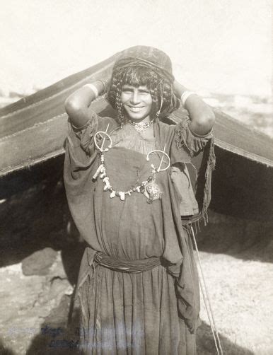 Tunis Tunisia Bedouin Gal With Similar Dress With The Tunic And