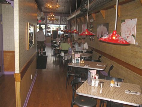 You can look at the address on the map. Breakfast At Kelly's - Dunedin FL - Kelly's Restaurant ...