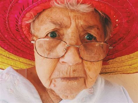 Longest Living People In The World İngilizce Öğrenme Konuşarak Öğren